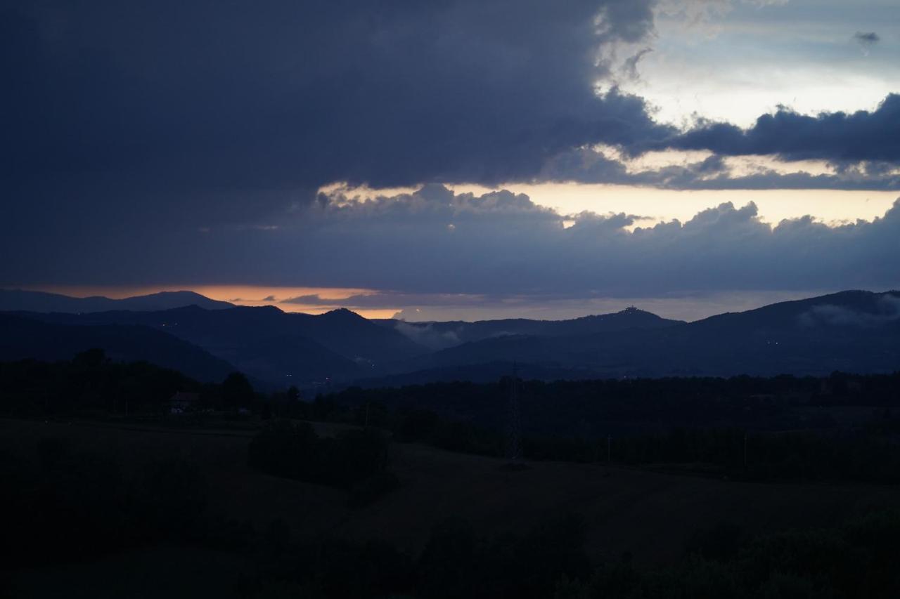 Agriturismo Il Sarale - Umbria Città di Castello Kültér fotó